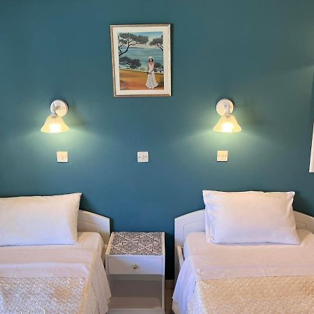 Roxani Studios-Apartments ペトラ エクステリア 写真