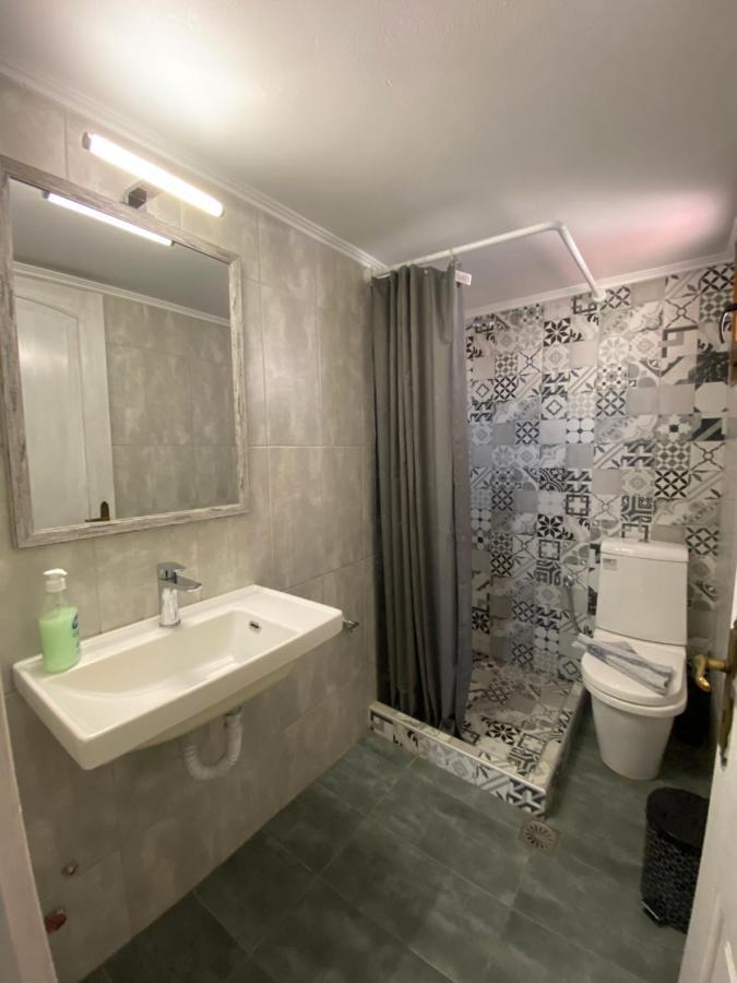 Roxani Studios-Apartments ペトラ エクステリア 写真